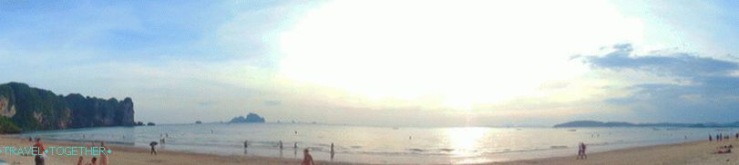 Ao Nang Beach panoráma