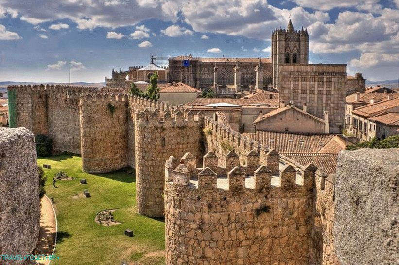 Avila falai