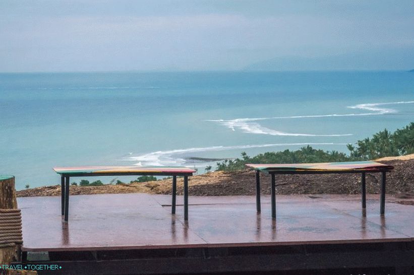 Samui Camp Bar - a legjobb hely Samui és az erdő borzalmas buddhája