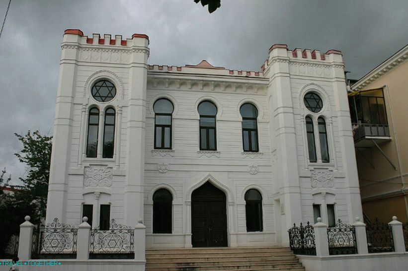 „Zsinagóga”