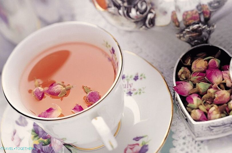 Rózsaszín tea Thaiföldről