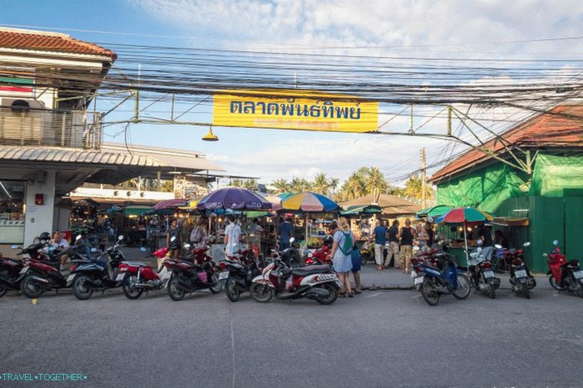 Pantip piac a Phangánban