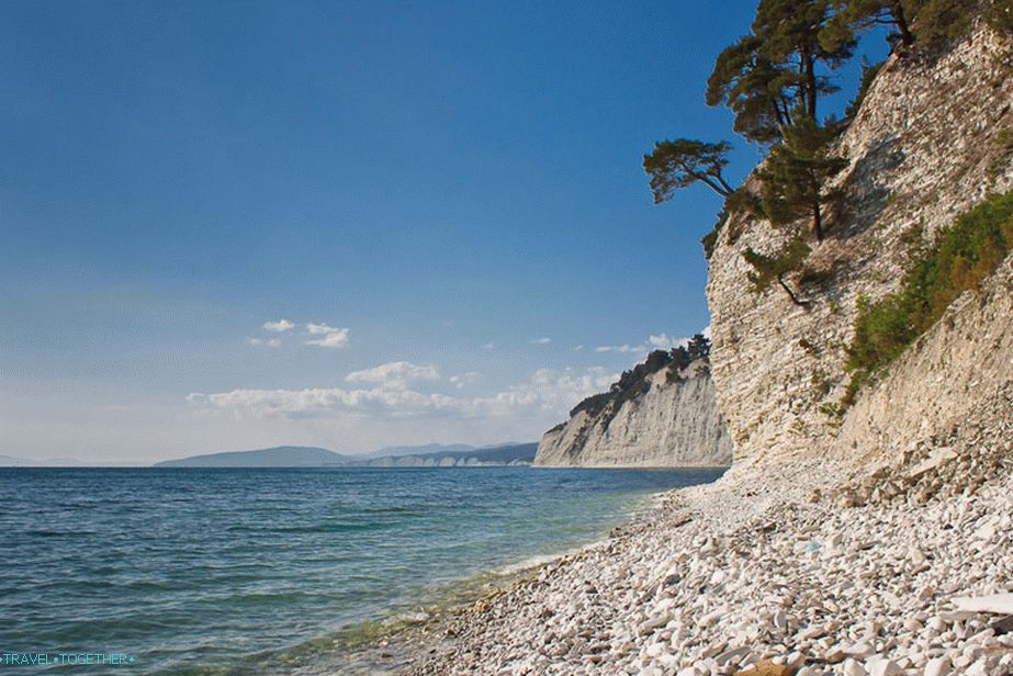 A vad strand Dzhanhot és Divnomorskom között