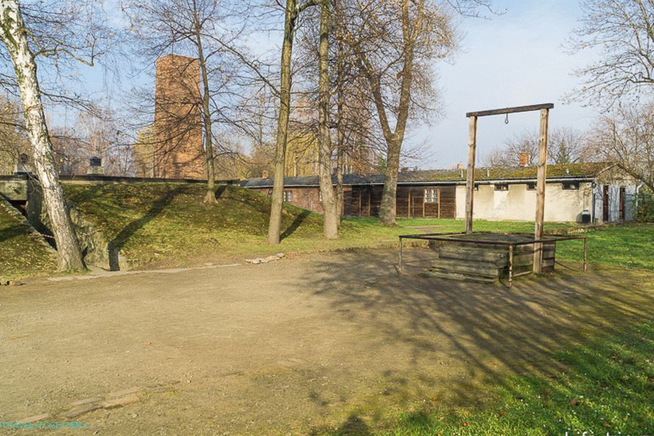 A gallows, amelyeken Rudolf Hoess felakasztották, tábor parancsnoka