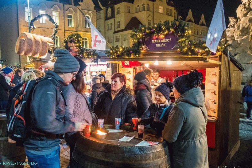 A forralt bor az utcán a legnépszerűbb ital
