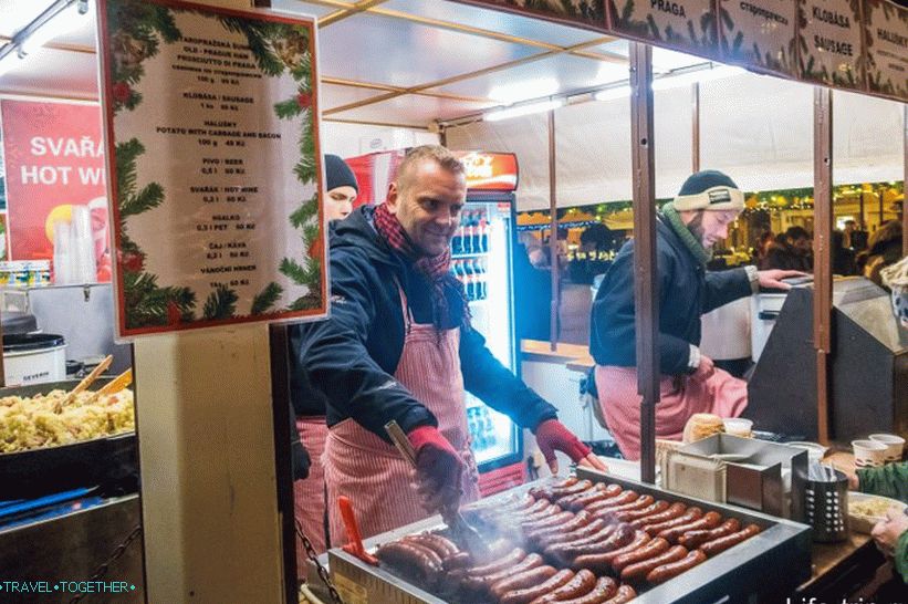 Hogyan ünneplik a karácsony a Cseh Köztársaságban - Prágában és a tartományban