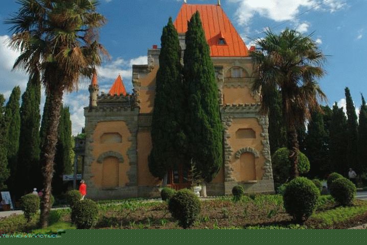 Alushta, Gagarina hercegnő palota