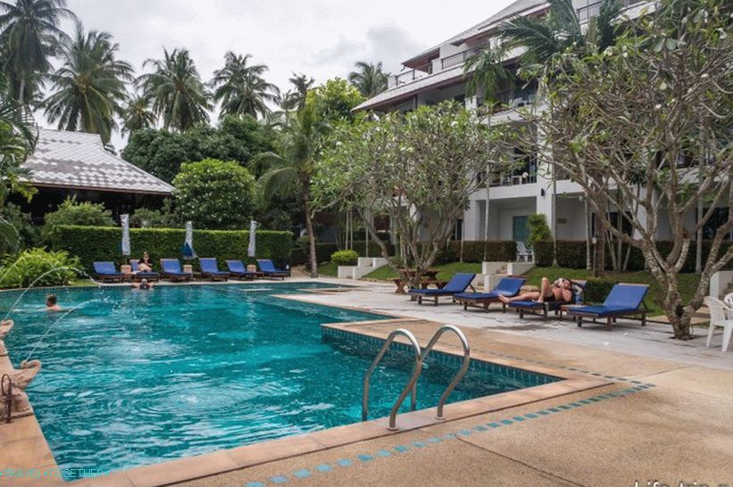 A Lamai Buri Resort egy jó szálloda a Koh Samui-nál a Lamai strandon