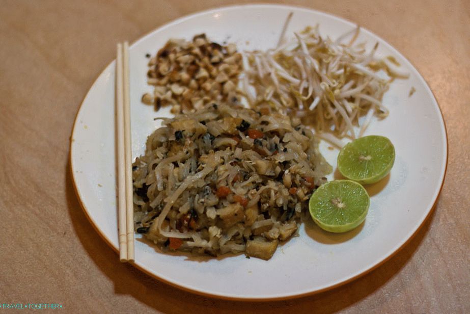 Az első főtt étel - Pad Thai