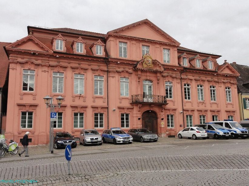 Royal Court