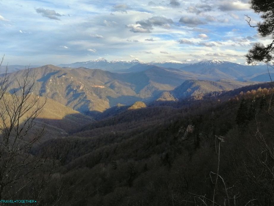 Panoráma Lago-naki
