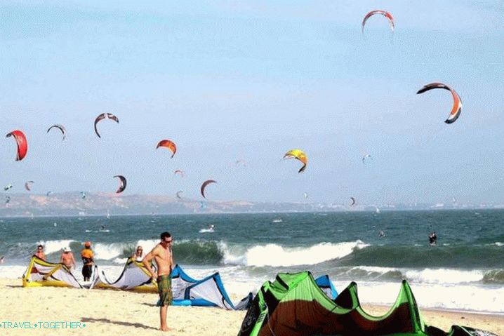 Vietnam Phan Thiet kiting