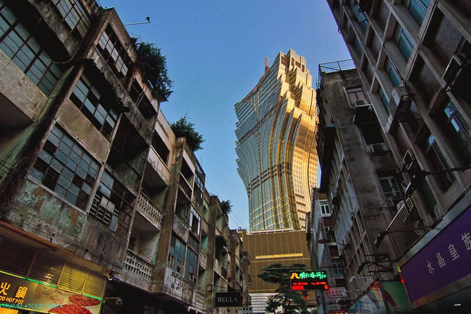 Lisszabon épülete Macau szinte minden sarkából látható