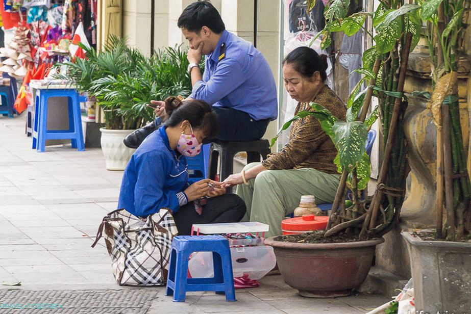 Manikűr Hanoiban