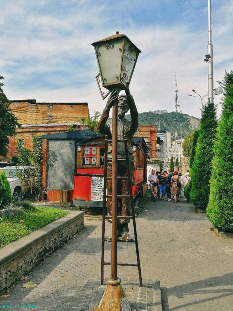 A lamplighter emlékműve
