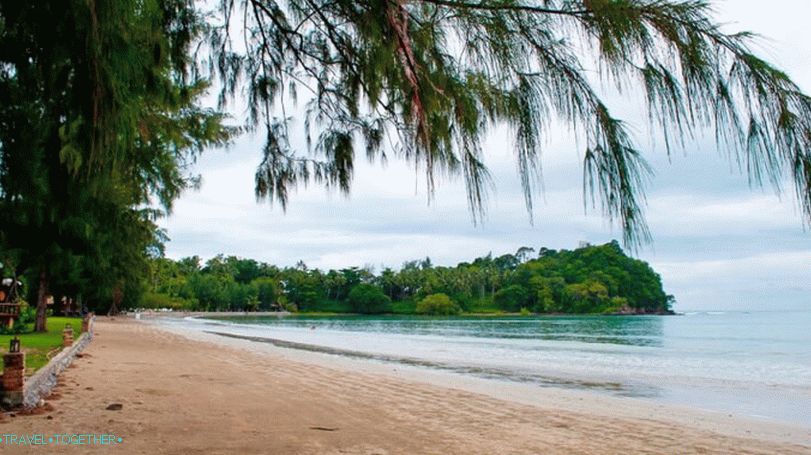 Koh Kwang strand a Koh Lanta szigetén