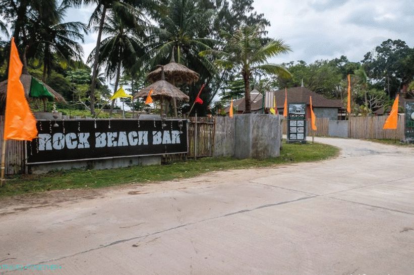 Rock Beach bár a Lantán