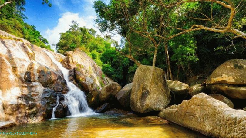 Hinlad vízesés Samui-on