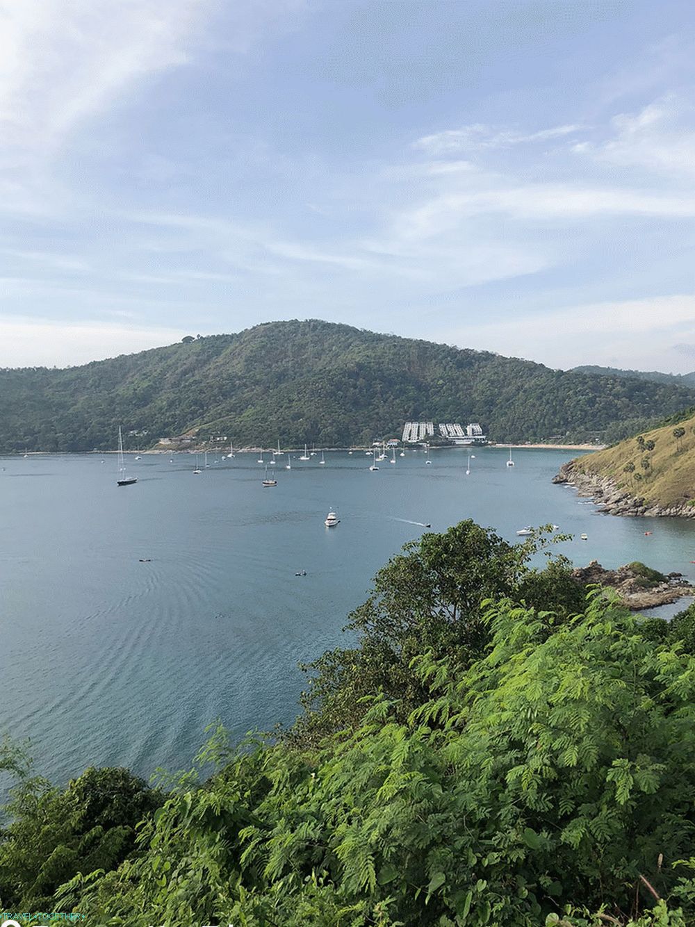 Phuket-sziget, Nai Harn Beach