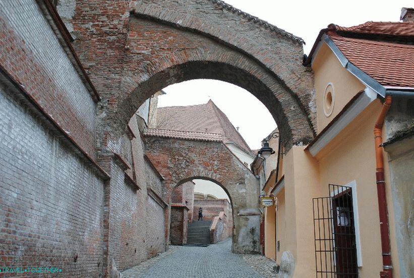 Arcade lépcsőház