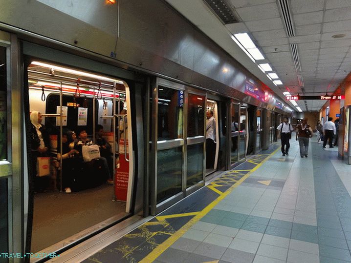 LRT állomás a Kuala Lumpur metróban