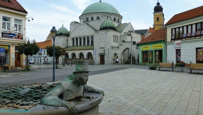 „Zsinagóga”