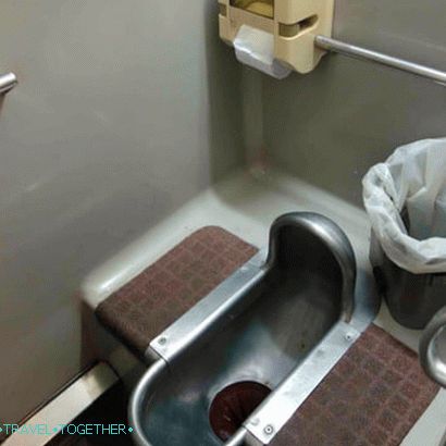 WC-k Thaiföldi vonatokon