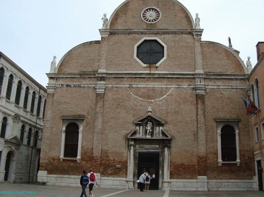 Santa Maria dei Carmini templom